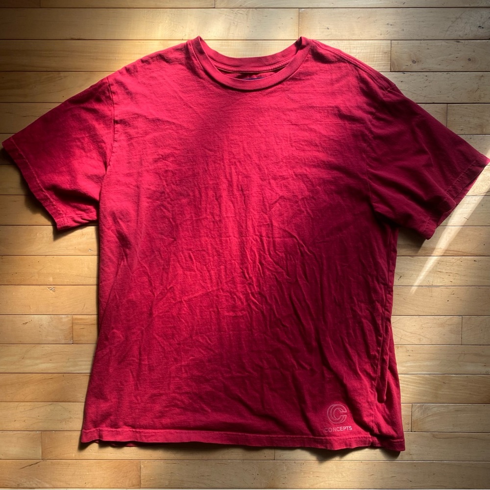 Concepts Red Logo Tee Size 2XL